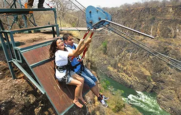 Tourists activities in Zimbabwe